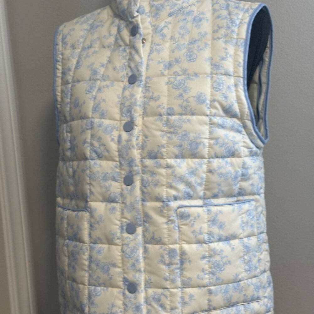 NWOT - YLLW Amelia Quilted Convertible Jacket — Blue Toile - Size M - $100 - Picture 5 of 7